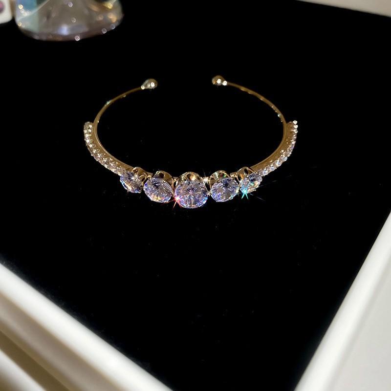 Super Flash Zircon Round Heart-shaped Flower Multi-layer Open Bracelet Exquisite and Beautiful Bracelet Light Luxury Jewelry Women