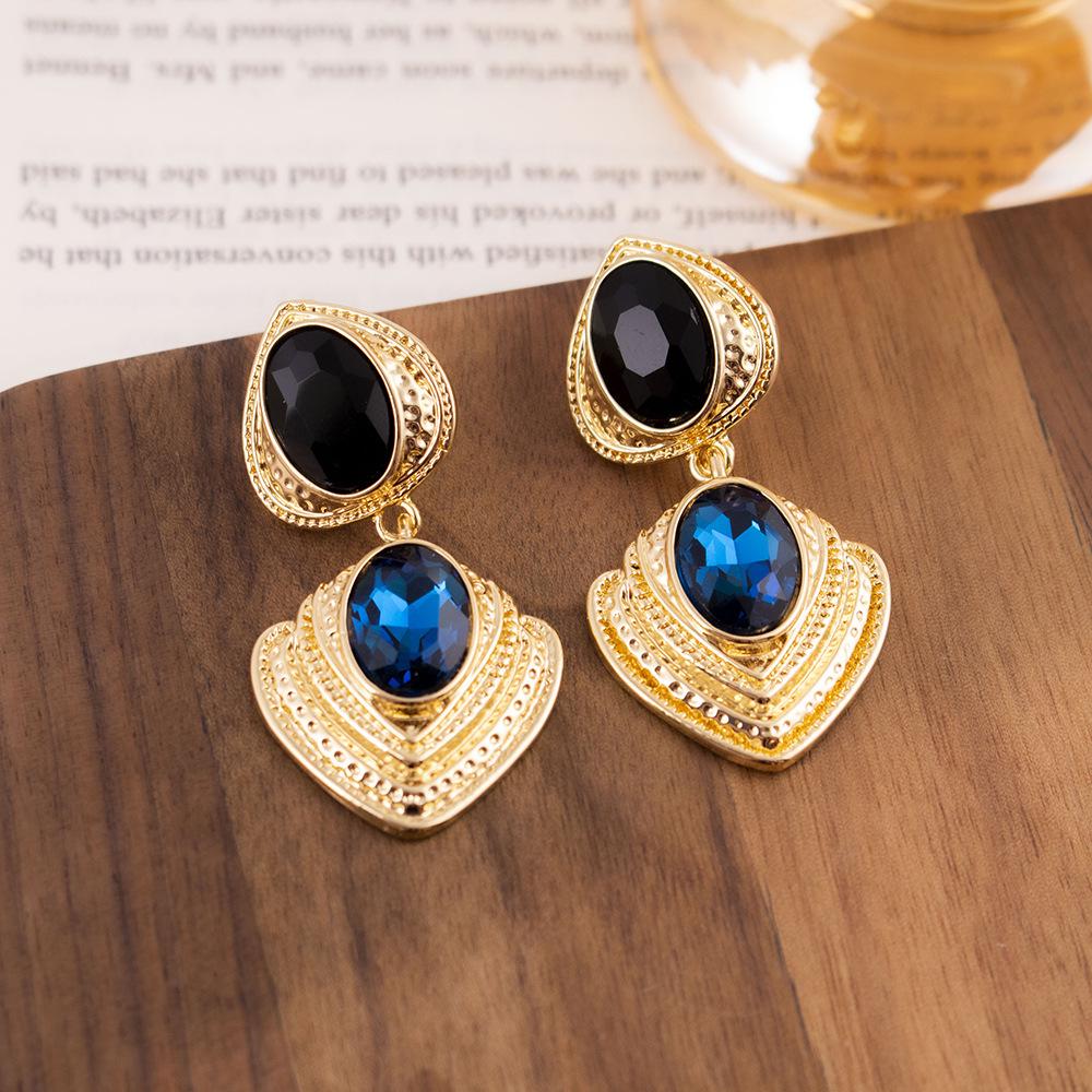 

Винтажные геометрические серьги-пусеты со стразами - Ретро придворный стиль, Нишевый дизайн, Легкая роскошь, Высокий класс