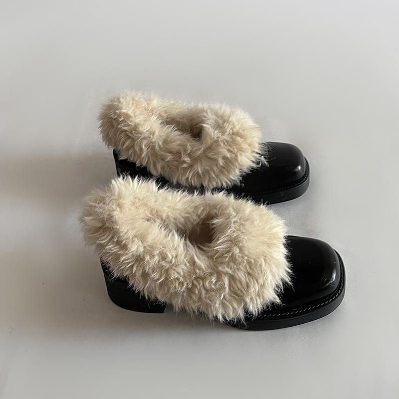 Leather shoes for women in winter 2026  new fur single shoes  thick heels  height increasing cotton shoes for women