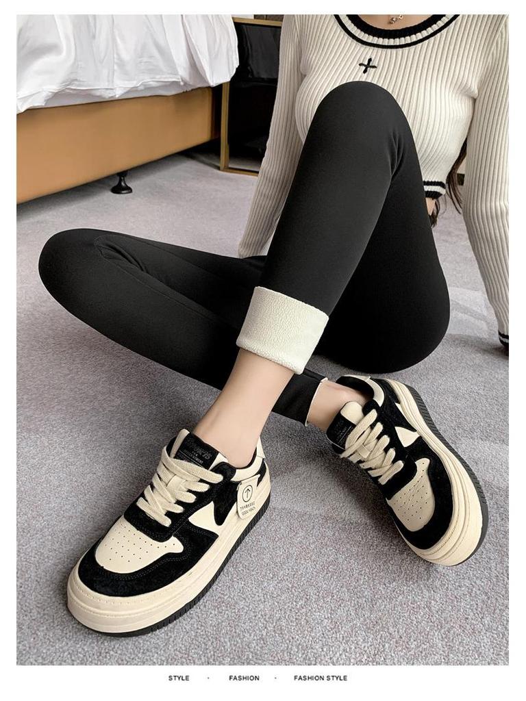 High Waist Lambswool Shark Leggings: Thickened Velvet Warm Yoga Pants for Women - Slimming and Shaping, Perfect for Autumn and Winter.