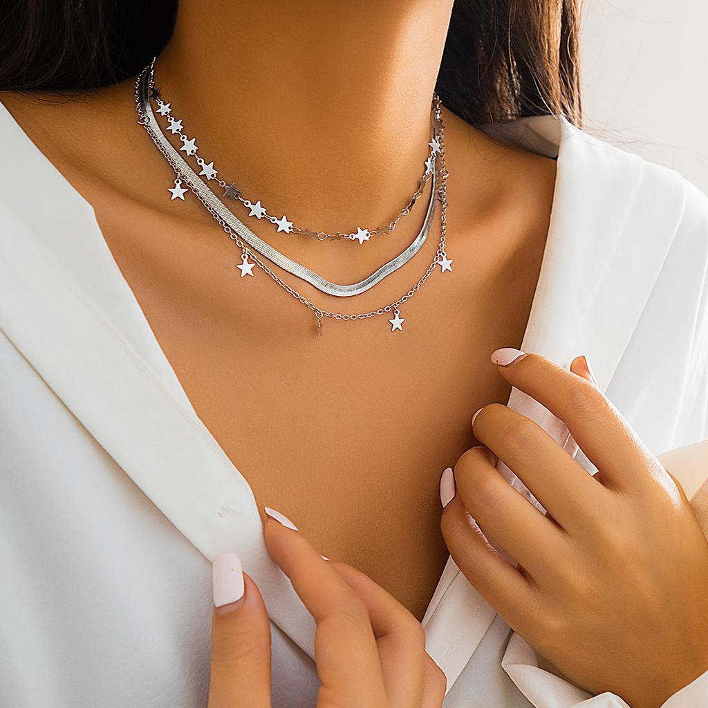 Accessories, Niche Spice Girl Wind Crystal Star Collarbone Choker Necklace, Simple Snake Bone Chain Necklace