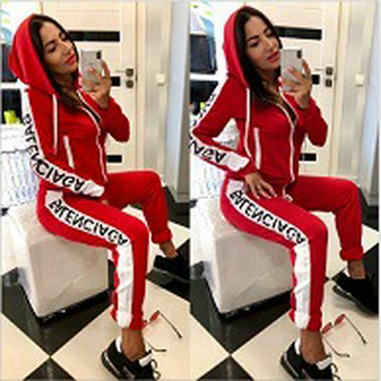 Women's Casual Fleece Hooded Two-Piece Sweatshirt Set - Loose Fit, Autumn/Winter 2023 Style
