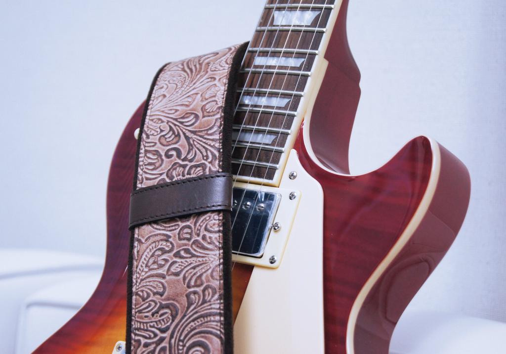 RightOn STRAPS Guitar Strap, 6cm Wide, 95-150cm Long, SANDOKAN, Beige