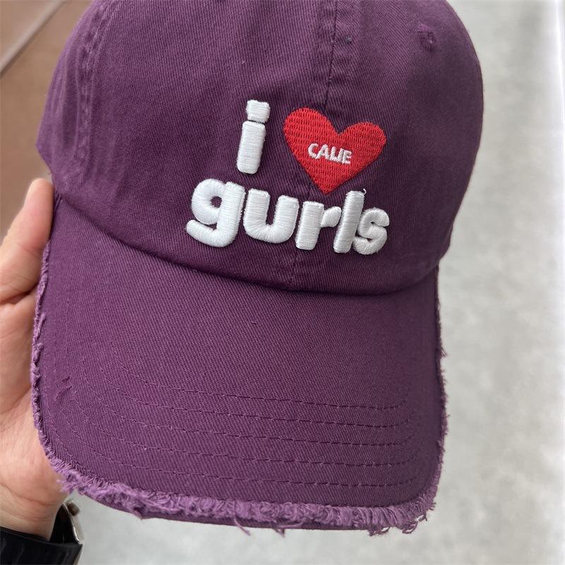 

Niche design letter love embroidery baseball cap female versatile street hat couple hip hop cap tide M（56-58cm） темно-коричневого кольору