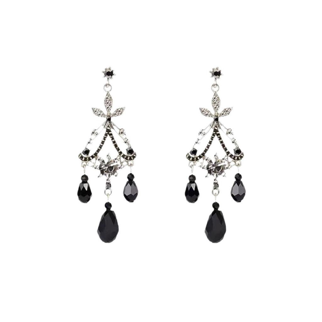 Cool Temperament Niche Design High-end Earrings Exquisite Retro Versatile Atmosphere Personality Sweet Cool Earrings