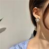 S925 Silver Needle Pearl Flower Earrings, Retro Hong Kong Style Oil Painting, Niche Design, Gentle Stud Earrings for Women