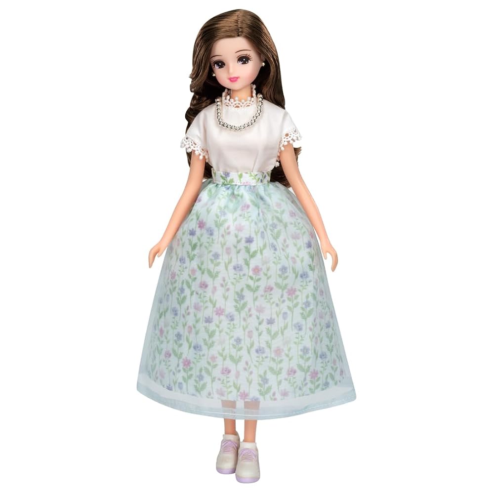 TAKARA TOMY Licca-chan Doll LD-19 Stylish Mama Dress-Up Toy for Ages 3+
