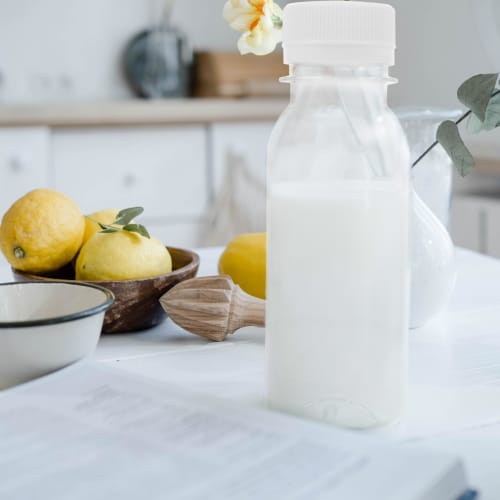 Operitacx 6-Pack 100ml Clear Juice Bottles with Lids, Plastic Juice Containers with Caps, Reusable Empty Bottles for Milk, Drinks, Liquids, Water, and