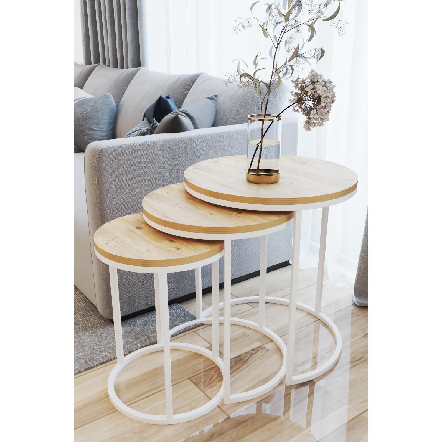

3 роскошных журнальных столика C Nesting White Rivoli