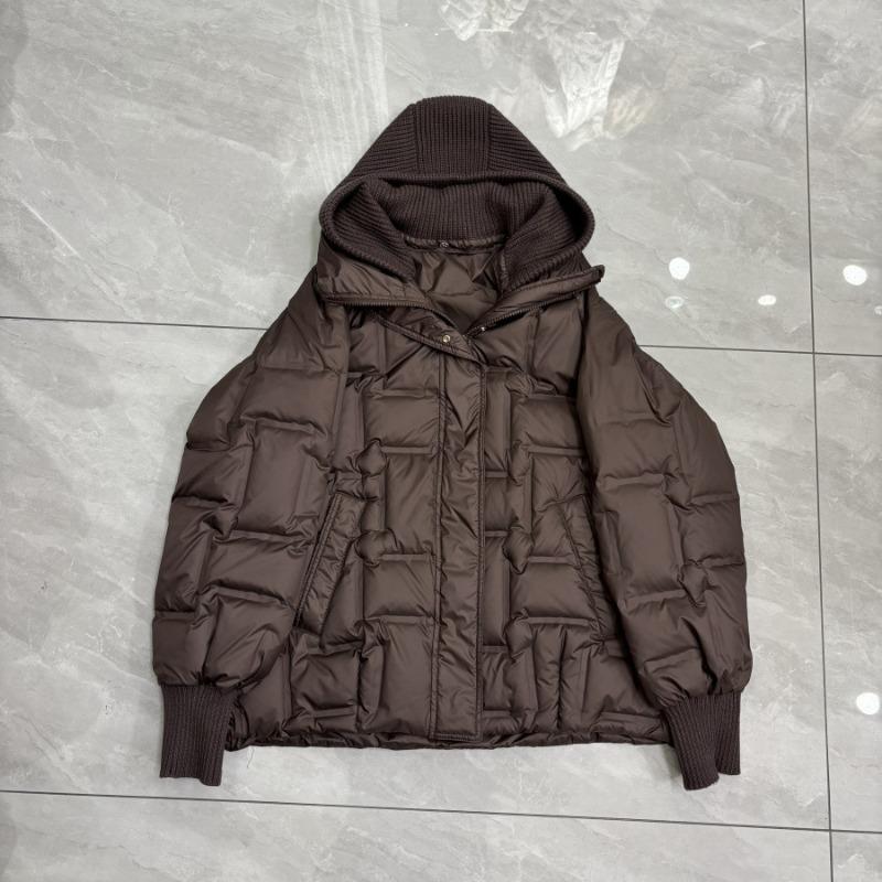 Herbst- und Wintermode Kapuzen-Strickmütze Weiße Entendaunen Kurze Kompressions-Daunenjacke Damen Warme Jacke Trend