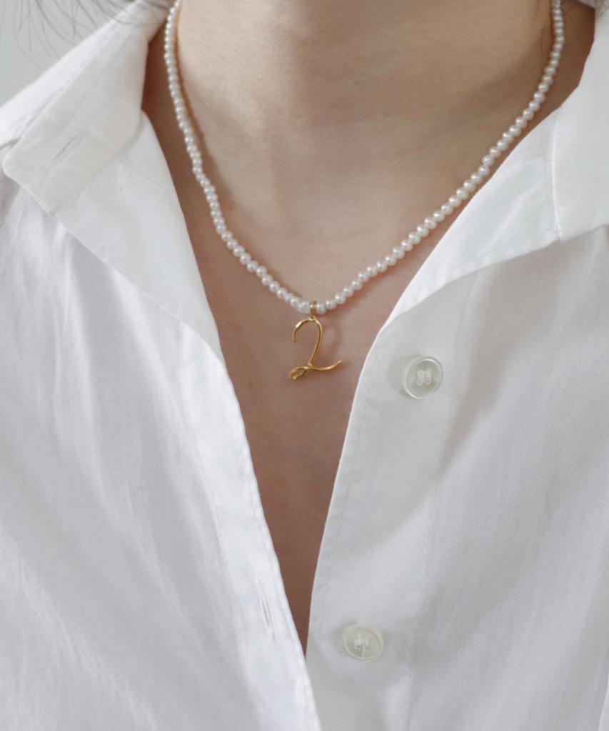 Elyona Initial Pearl Necklace (Pearl) (Type A)