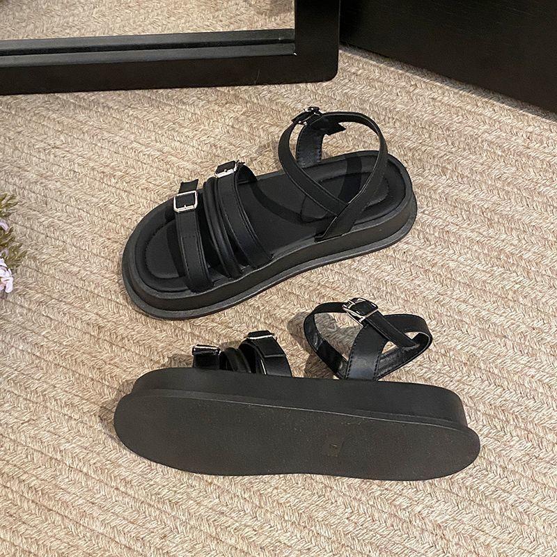 One-word buckle with muffin thick sole fashionable versatile sandals women's 2025 summer new models with skirts popular women's sandals