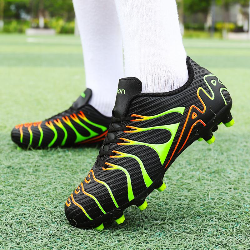 Herre Fotballsko Stor Størrelse Ultralette Fotballsko Gutter Sneakers Sklisikre AG/TF Fotballsko Ankelstøvler Unisex