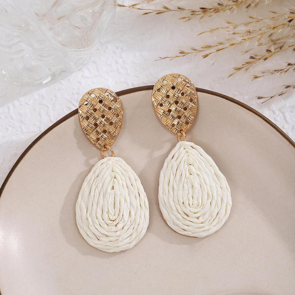Retro bohémské oválné náušnice z rafie pro ženy
