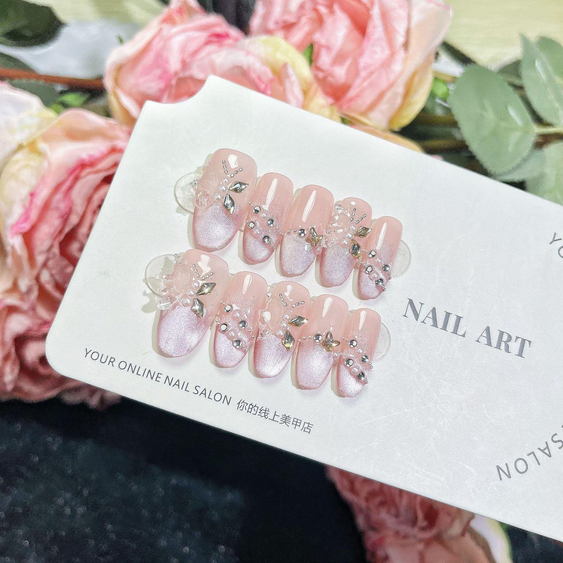 

Накладные ногти ручной работы «Кошачий глаз Ледяной кристалл» с бабочками - Элегантный и отбеливающий маникюр Small