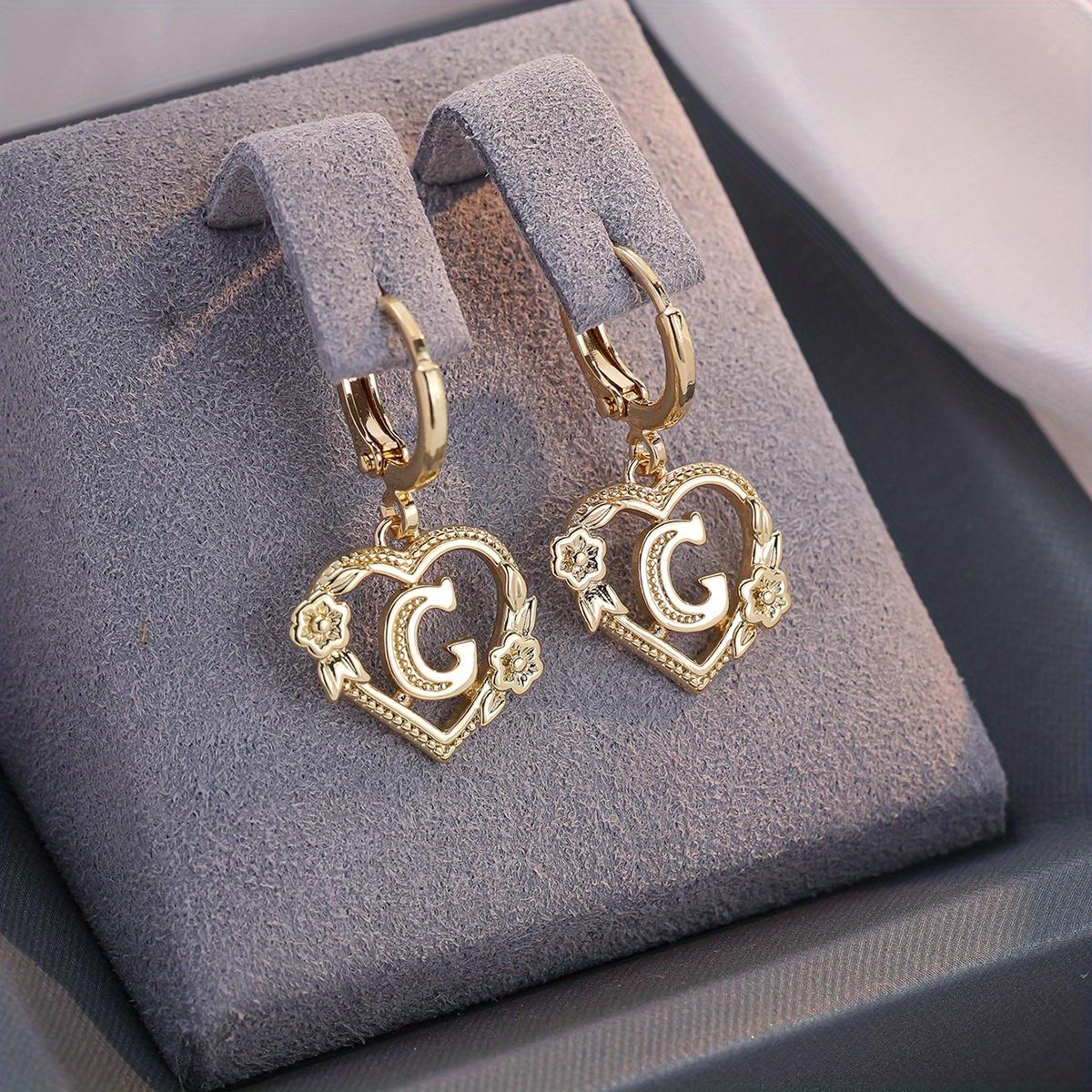 

1 пара серег золотого цвета с 26 английскими буквами и сердечками, висячие серьги с цветком розы, обручальное кольцо, ювелирные изделия, подарок на день Святого Валентина G