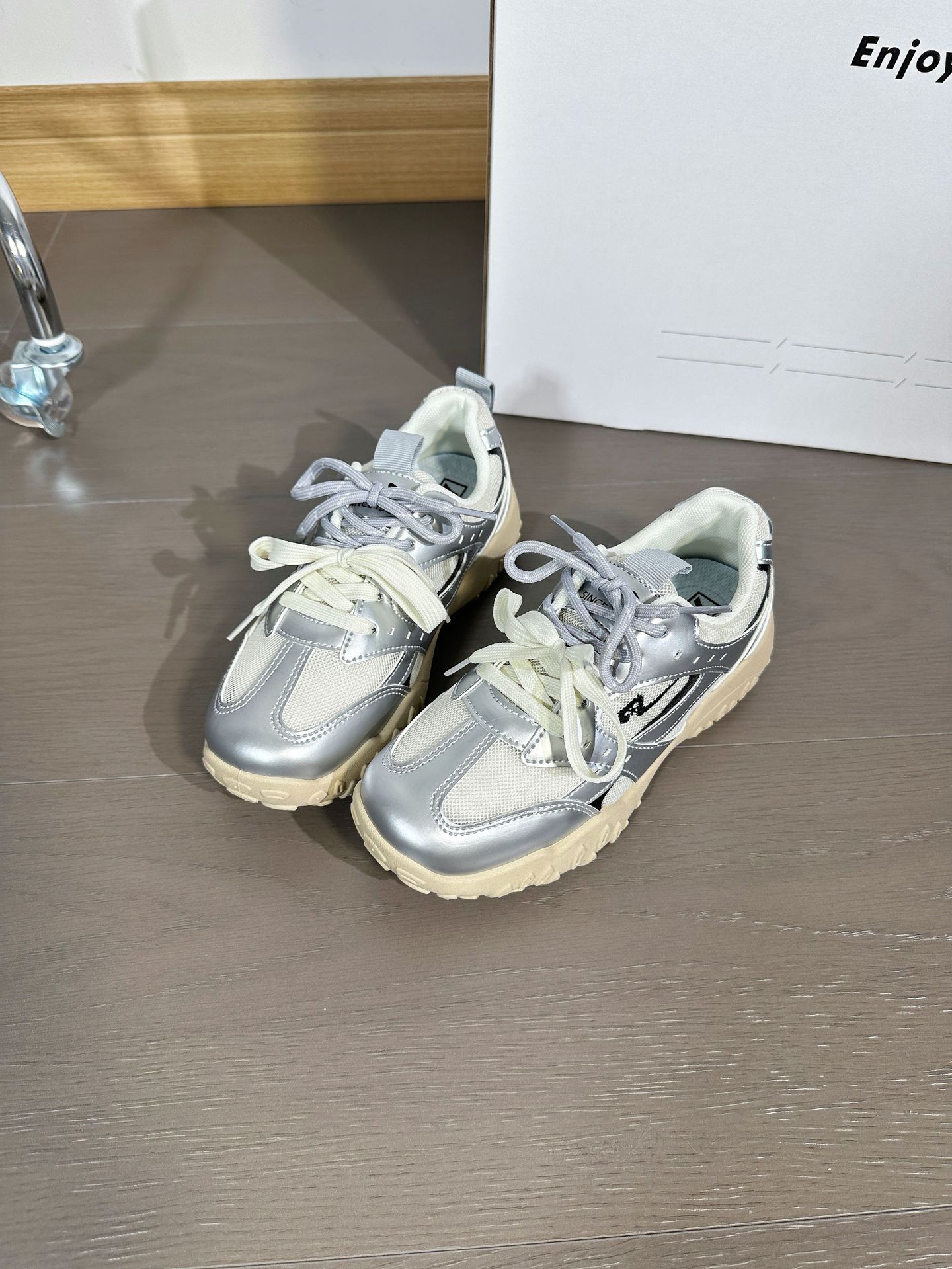 

Кожаные папины кроссовки женские с внутренней высотой, классические, с двойным ремешком, спортивные, для отдыха, дышащая сетка, обувь для тренировок добродетели 40