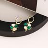 Mode Retro Temperament Design Sinn für Hundert Senior Sinn für Ohrringe Neue Welle Grün Glücksklee Ohrringe Schnalle