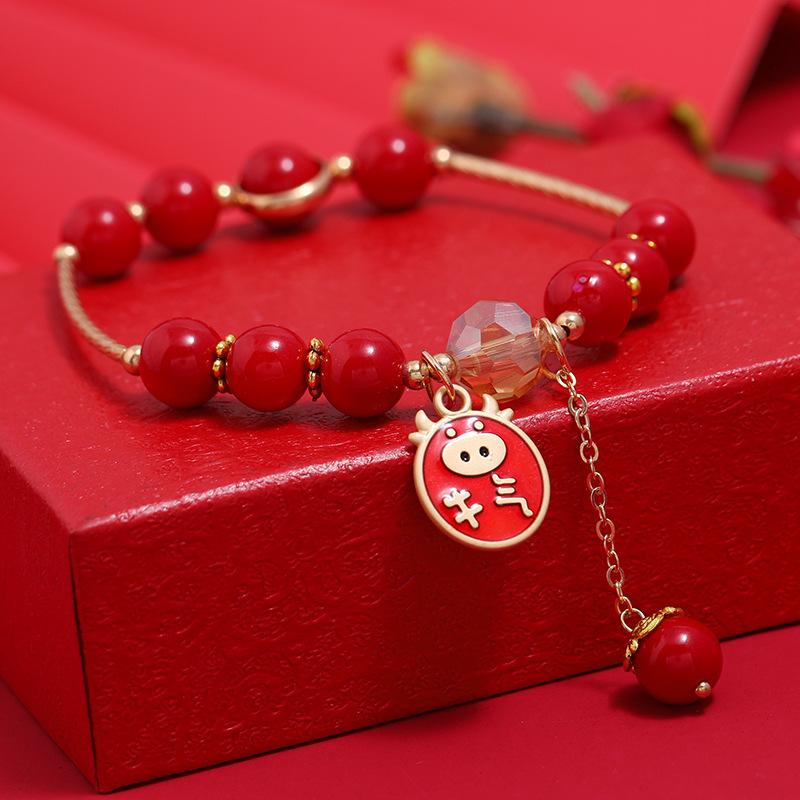 Niche design new exquisite bracelet retro red crystal simple and versatile student creative round bracelet female