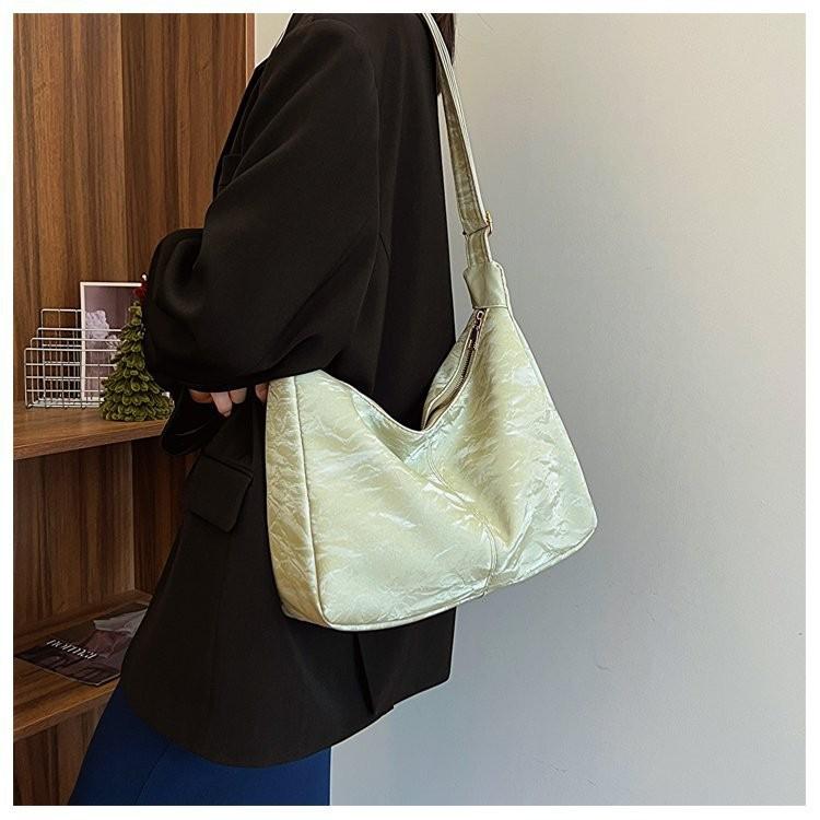 Stylish Large Capacity Shoulder Bag For Women In Minimalist Design Perfect For Daily Use