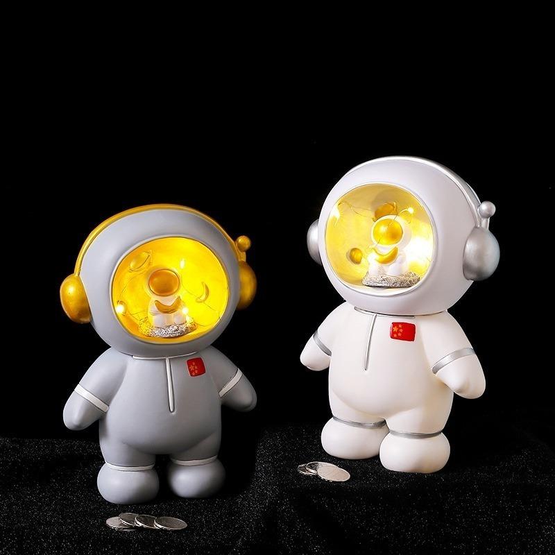 Home Decoration Gift Creative Astronaut Night Light Piggy Bank Resin Cartoon Anime Spaceman Coin Banknote Piggy Bank