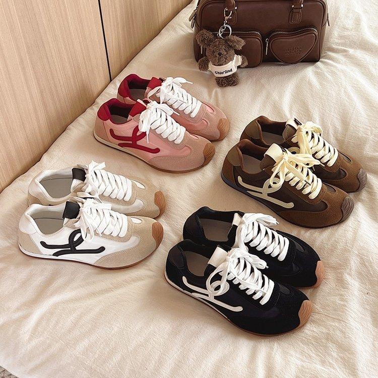 

Soft leather retro shoes women s spring and summer new lightweight soft sole comfortable casual sports shoes 35 білий