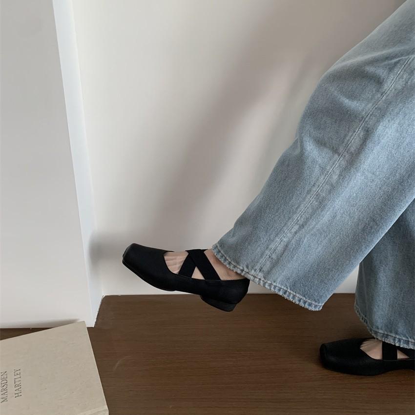 French Mary Jane shoes ballet shoes with skirt retro single shoes pig nose square head small leather shoes low heel fairy shoes