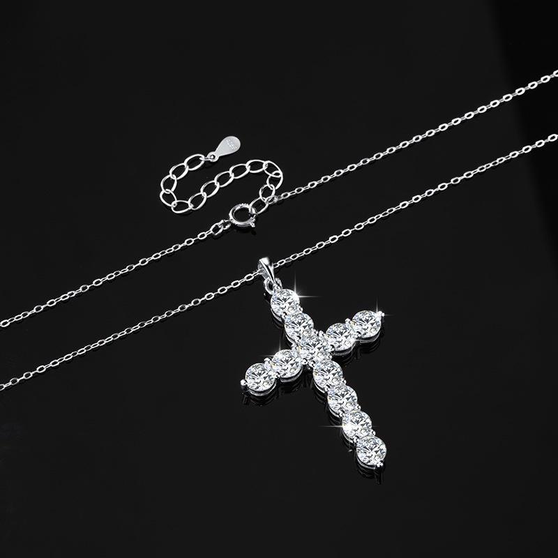 S925 Sterling Silver Moissanite Cross Necklace - European & American Fashion Hip-Hop Pendant for Men & Women.