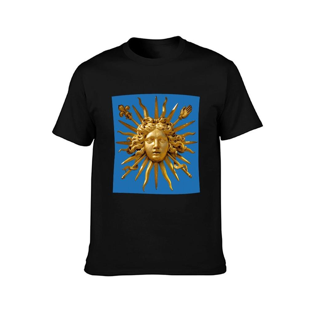Symbol of Louis XIV the Sun King  Blue Background TShirt Urban Casual Loose Fit Tee