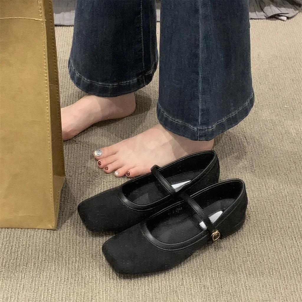 Retro Mary Jane Women's Shoes Spring and Autumn 2025 New Flat-bottomed Suede French Evening Breeze Mary Jane Shoes
