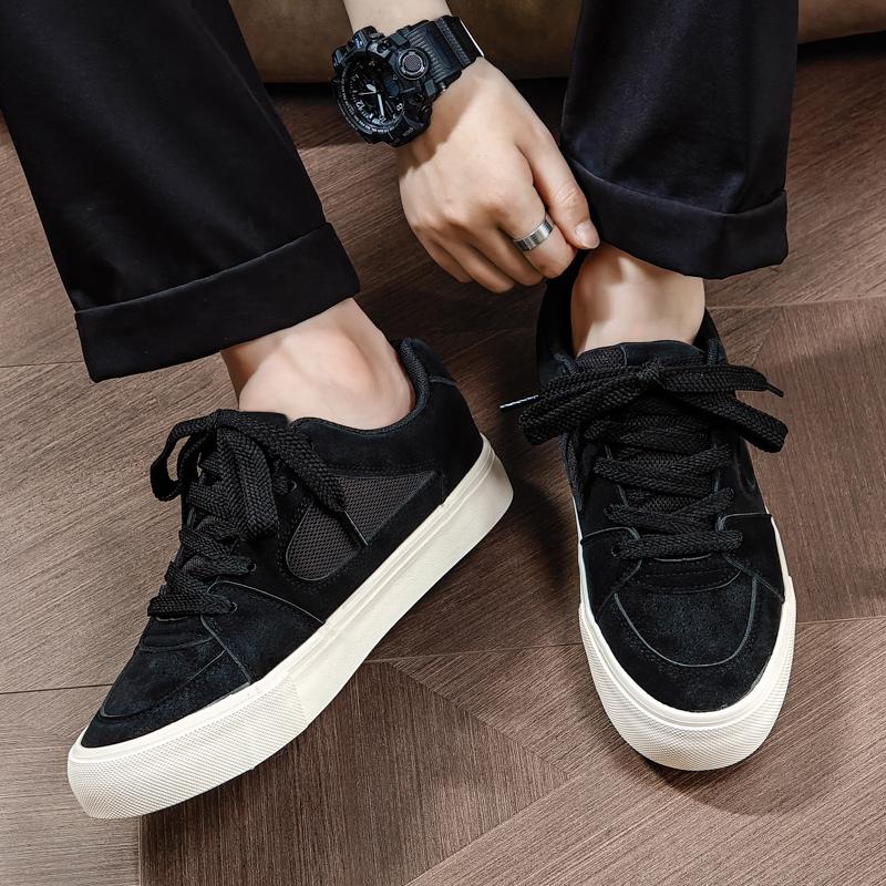 Men Skateboarding Shoes Canvas Thick Bottom Platform Shoes Comfortable Breathable Vulcanized Shoes Casual Sneakers Student Shoe