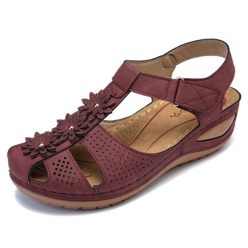 Women's Round Toe Wedge Heel Sandals Stylish Closed Toe Design With Non-slip Feature