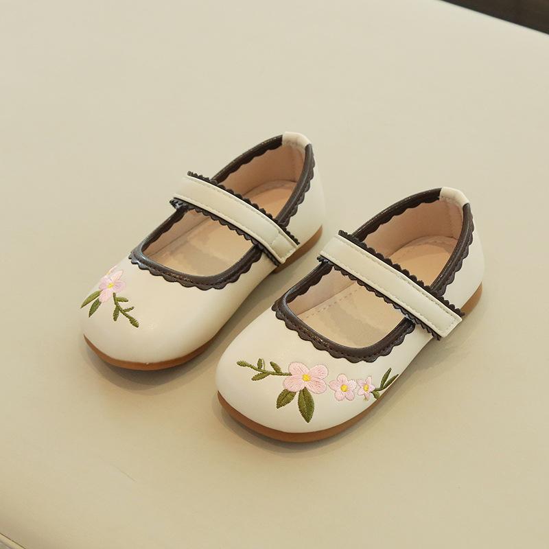 Nowe jesienne buty na miękkiej podeszwie, pojedyncze buty dziecięce, buty księżniczki