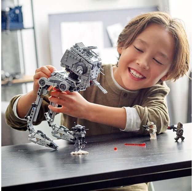LEGO Star Wars 75322 AT-ST с острова Хот