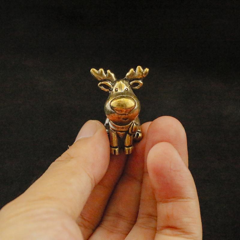 

Фигурка лося из латуни ручной работы Металлические медные украшения с детализацией рогов Рождественский декор лося Украшения для дома и стола Элегантный подарок
