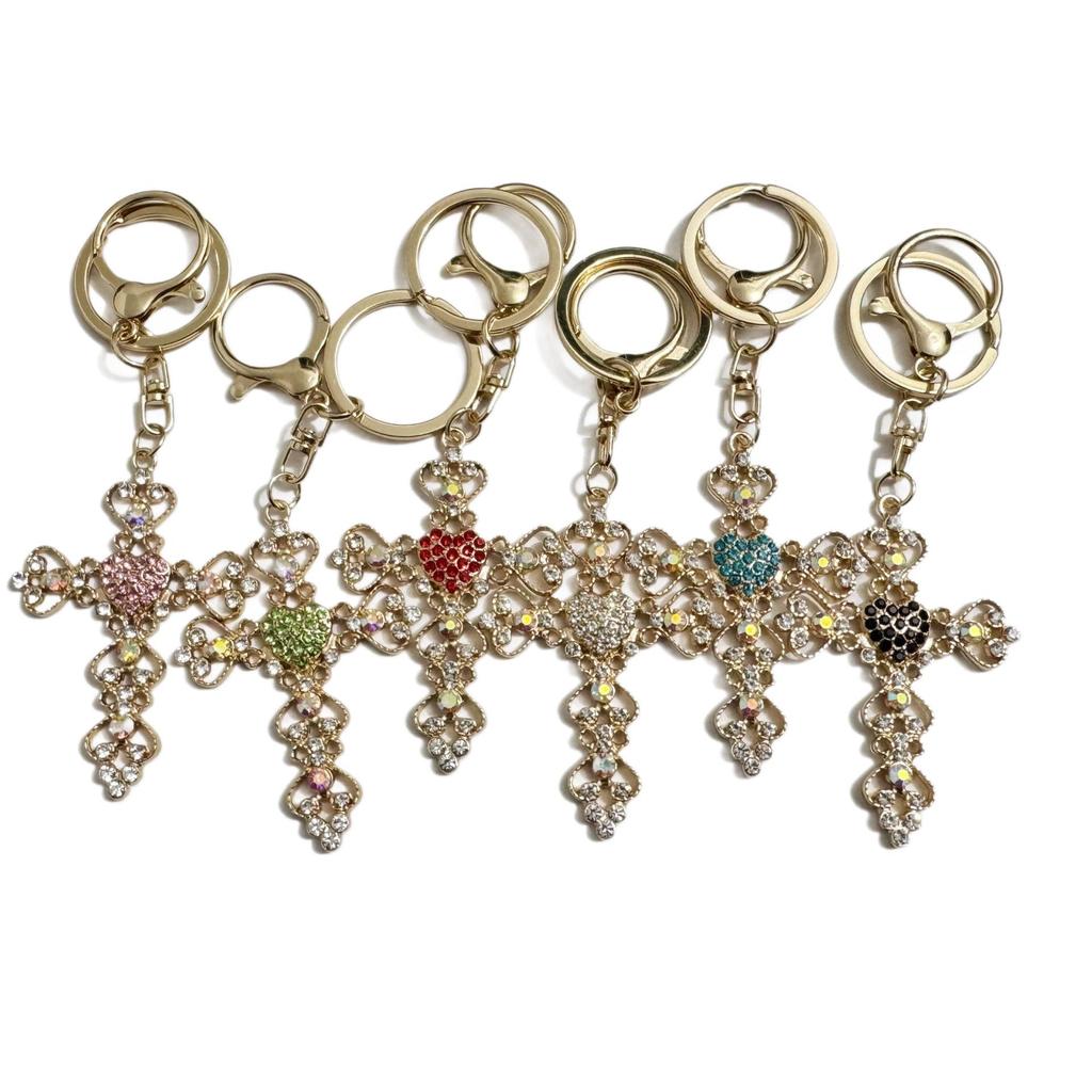Stylish Heart Rhinestone Keychain Pendant for Bags and Cars
