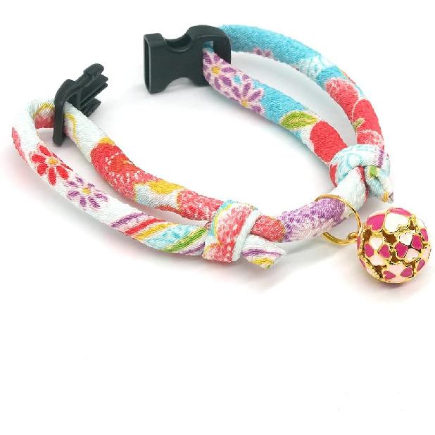 PetSoKoo Four-Leaf Clover Cat Collar with Bell Breakaway Buckle. Japanese Chirimen,Cute Kitten Collar for Girl Boy Cat