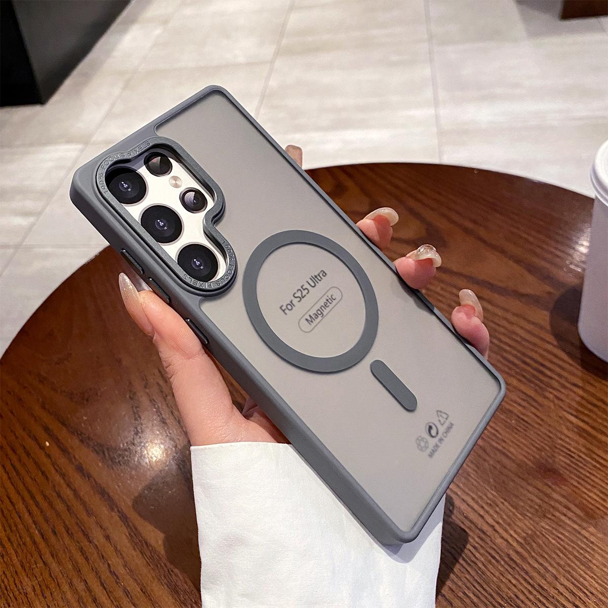 

For Samsung S25u Metal Lens Frame Matte Skin Feel 2-in-1 Magnetic Phone Case Soft Silicone for Apple Magnetic Samsung S25EDGE