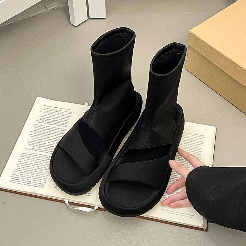 

Европейский и американский стиль с открытым носком крутые ботинки женские летние новые средней длины эластичные тонкие ботинки на толстой подошве маффин полые короткие ботинки 40 чёрный