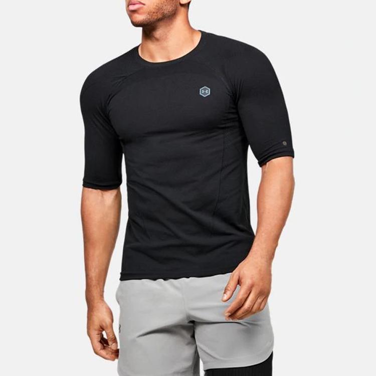 Under Armour Seamless High-Stretch Solid Color Crew Neck Slim Fit T-Shirt Men Tops Black 1351451-001