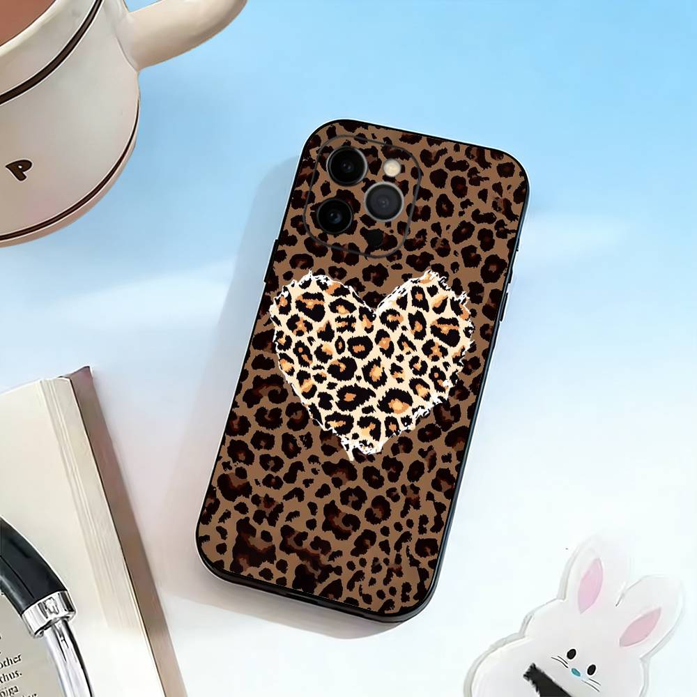 leopard print Phone Case Silicone Soft For IPhone 17 16 15 14 13 12 11 X XR Plus Pro Max Plus