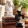 Resin Art Decoration Couples Kiss Sculpture, Abstract Couple Sculpture Home Decor, Minimalist Double-sided Face Statue Decoration, Romantic