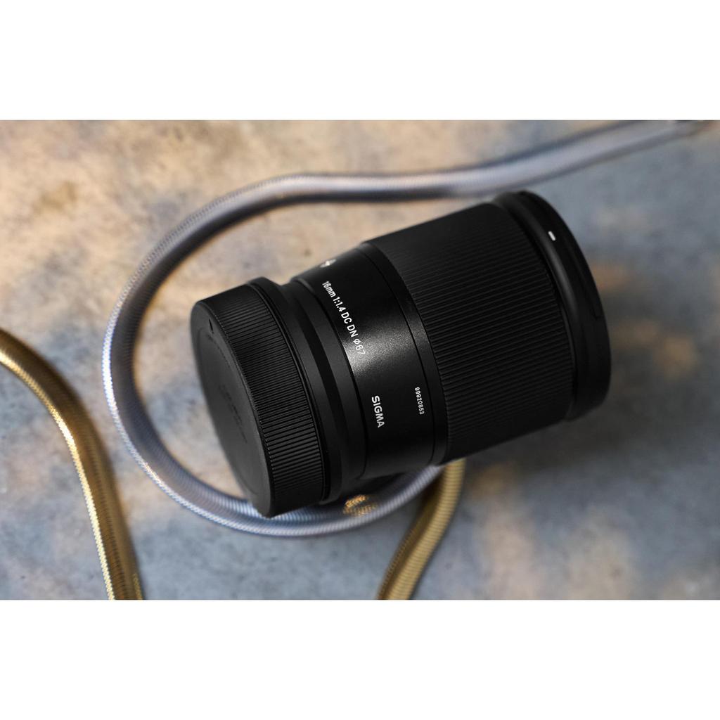 Sigma 16mm DC DN for Canon RF Mount Mirrorless Cameras F1.4 Lens, Contemporary, Wide-Angle, APS-C