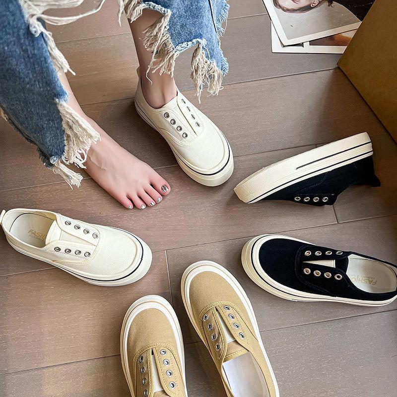 Chaussures de toile élastiques à semelle épaisse à une jambe 2025 été nouveau polyvalent respirant décontracté léger chaussure blanche chaussures de skate