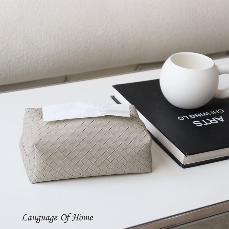 Кожаный плетеный держатель для салфеток