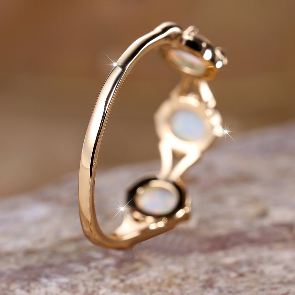 Geometric Oval White Fire Opal Engagement Rings for Women Creative Wedding Engagement Party Jewelry Gift
