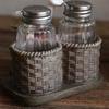 DYS Salt And Pepper Shakers Set, Decorative Resin Chef Statue Spice Organizer, Glass Seasoning Holder for Kitchen Dining Centerpiece