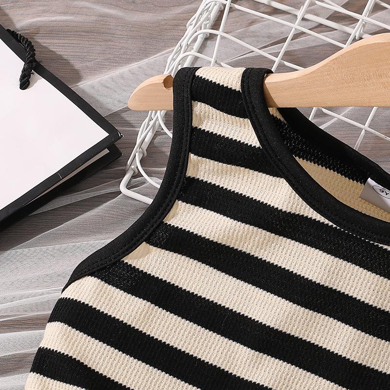 Girls' Fashion Dress 2025 Summer Kids' Black and White Striped Patchwork Mesh Sleeveless Princess Dress