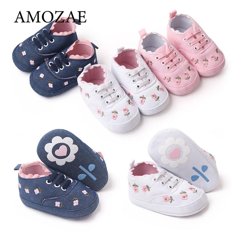Baby Lauflernschuhe Weiß Rosa Floral Bestickt Weiche Sohle Rutschfest Prewalker Kleinkind Leinwand Sneaker