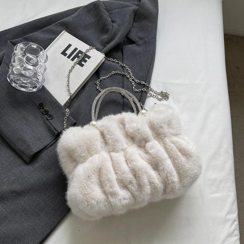 Mao Mao bag women's bag pleated cloud bag 2025 tide daily shoulder messenger bag handbag high value plush bag